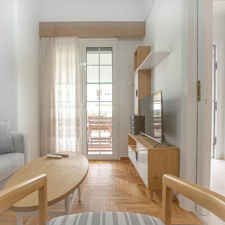 Beautiful And Comfortable Apartment At Marina Zeas Piraeus Luaran gambar