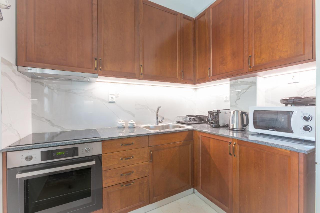 Beautiful And Comfortable Apartment At Marina Zeas Piraeus Luaran gambar