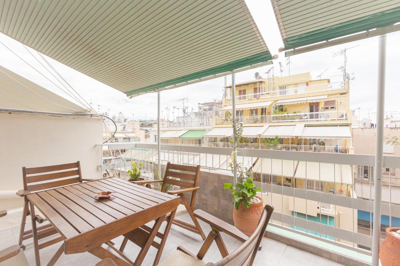 Beautiful And Comfortable Apartment At Marina Zeas Piraeus Luaran gambar