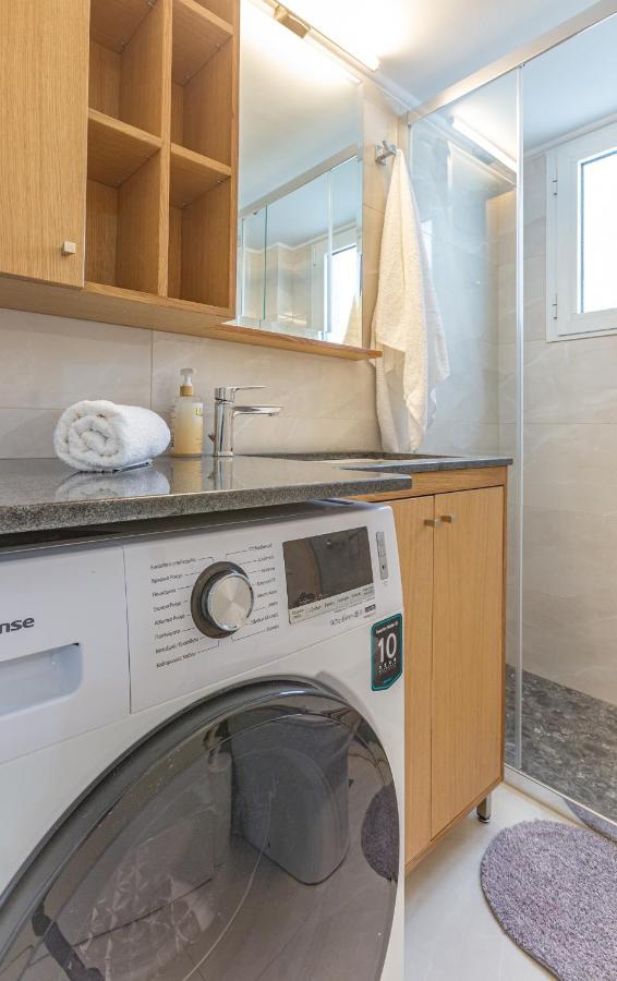 Beautiful And Comfortable Apartment At Marina Zeas Piraeus Luaran gambar
