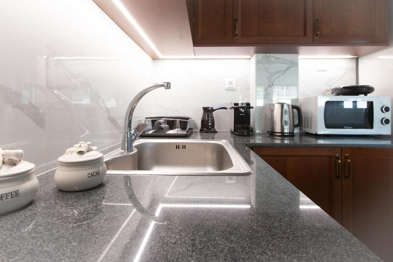 Beautiful And Comfortable Apartment At Marina Zeas Piraeus Luaran gambar