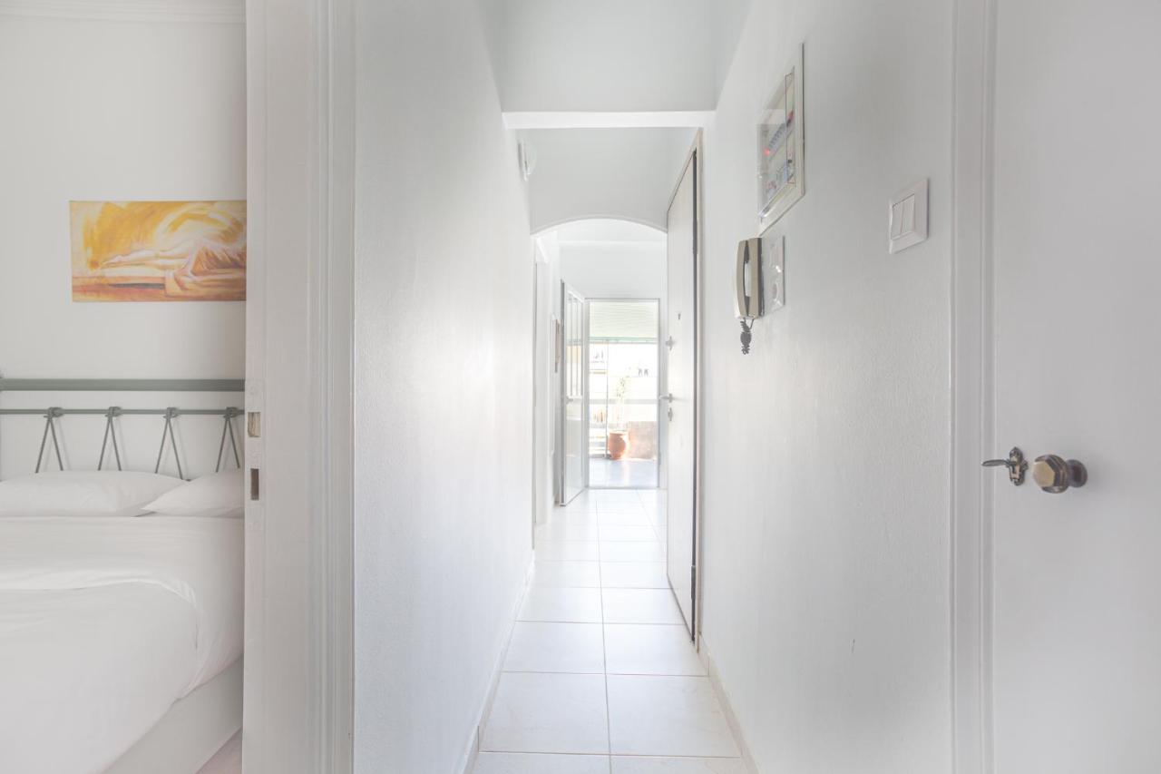 Beautiful And Comfortable Apartment At Marina Zeas Piraeus Luaran gambar