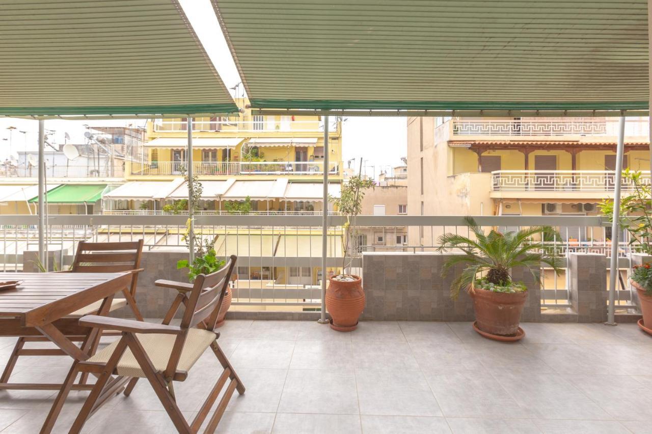 Beautiful And Comfortable Apartment At Marina Zeas Piraeus Luaran gambar