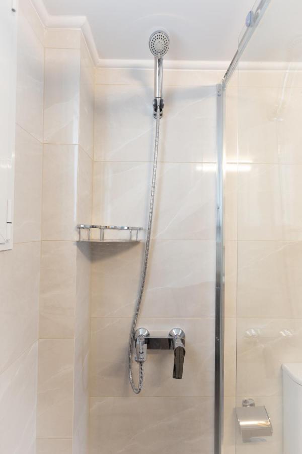 Beautiful And Comfortable Apartment At Marina Zeas Piraeus Luaran gambar